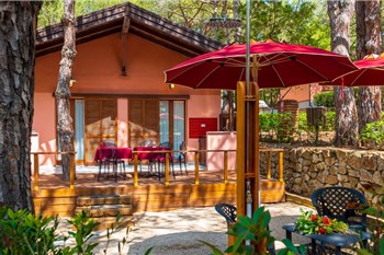 Bungalows Glamping e Chalet Lacona Pineta